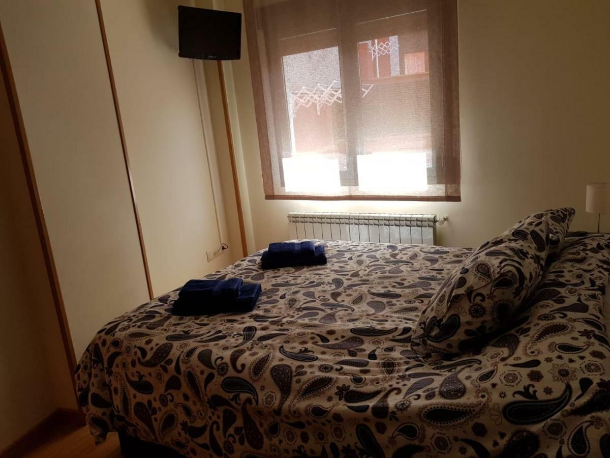 Apartamento Las Navas Лас Навас дел Маркес Екстериор снимка