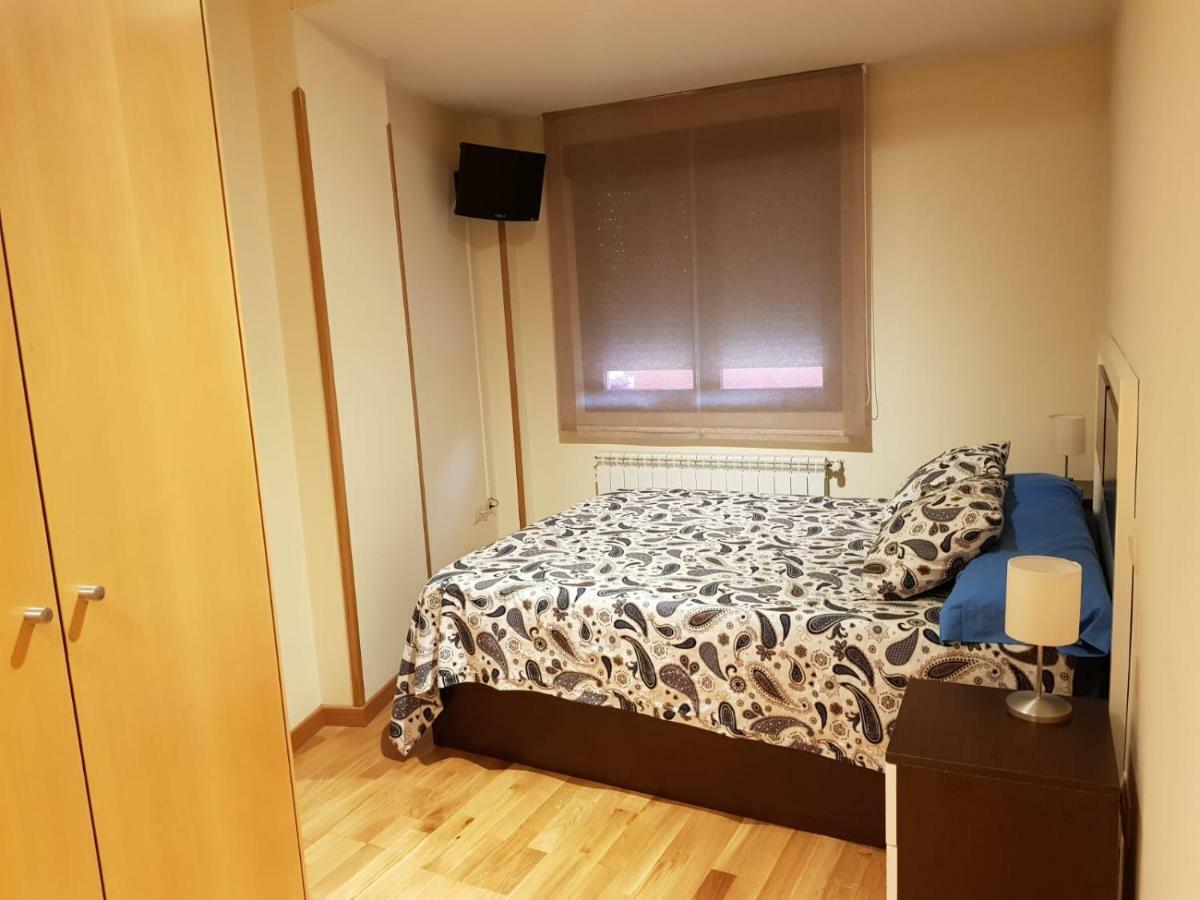 Apartamento Las Navas Лас Навас дел Маркес Екстериор снимка