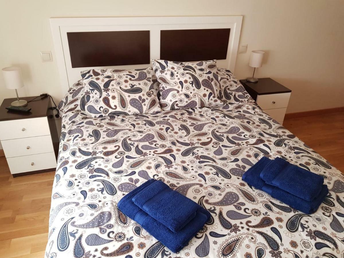 Apartamento Las Navas Лас Навас дел Маркес Екстериор снимка