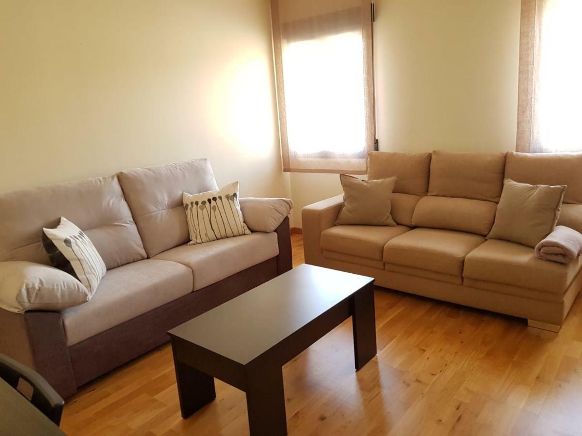 Apartamento Las Navas Лас Навас дел Маркес Екстериор снимка